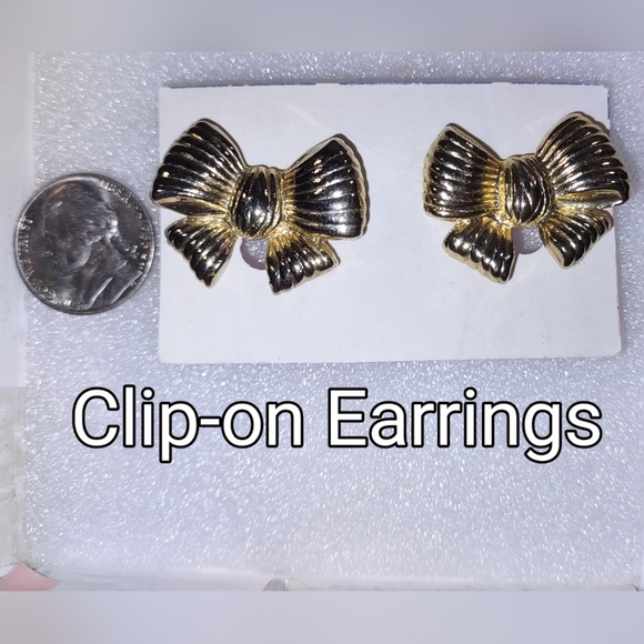 Gold Bows Clip-on Earrings - Picture 7 of 7